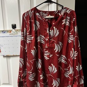 Flowy blouse. No holes or tears